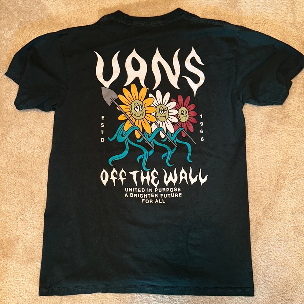 vans medium off the walls flower green tshirt